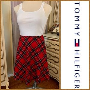 EUC | Tommy Hilfiger Plaid Skirt!
